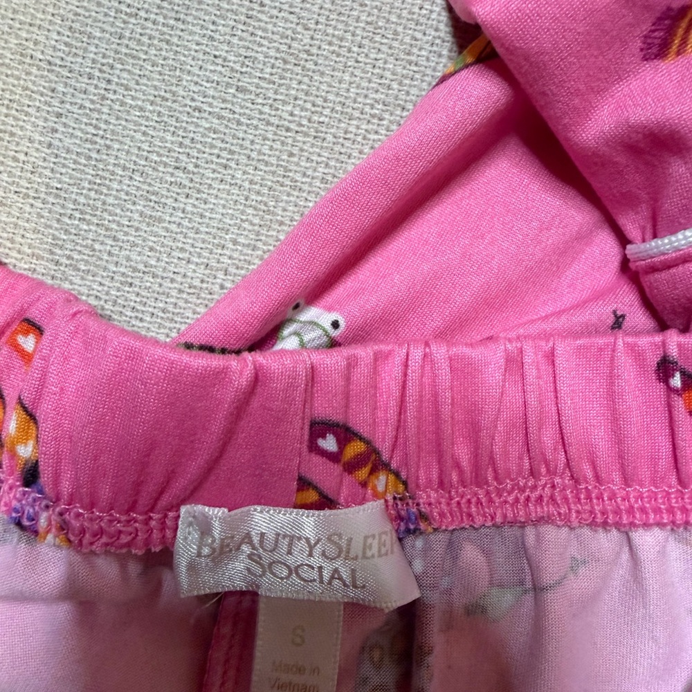 Beauty Sleep Social Pink Ski Pajama Set. Women’s Small. Shorts & Long Sleeve. - Picture 2 of 4